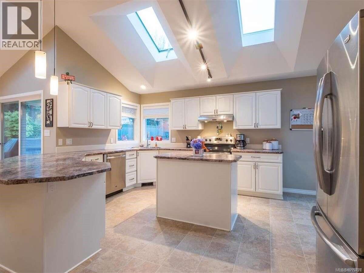 5826 Cutter Pl, Nanaimo