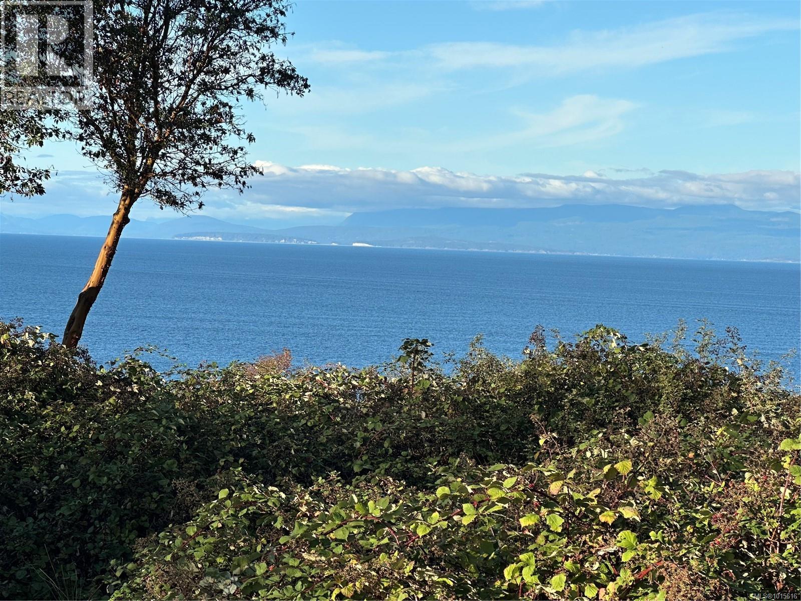 5972 Icarus Dr, Nanaimo