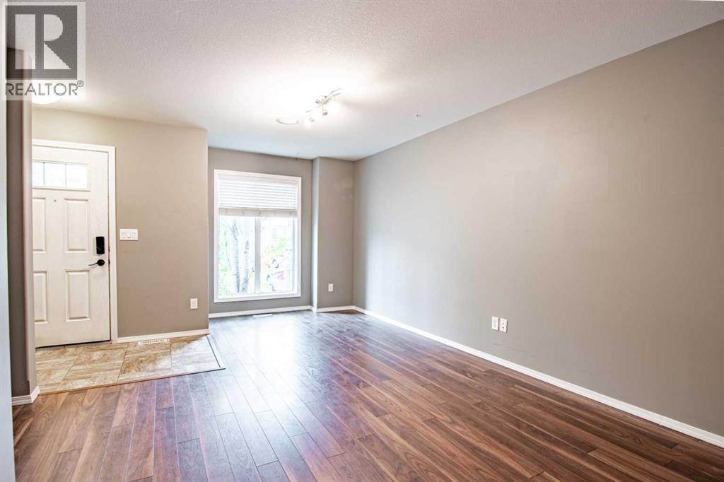 30 Carleton Avenue, Red Deer