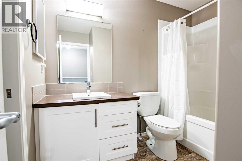 30 Carleton Avenue, Red Deer