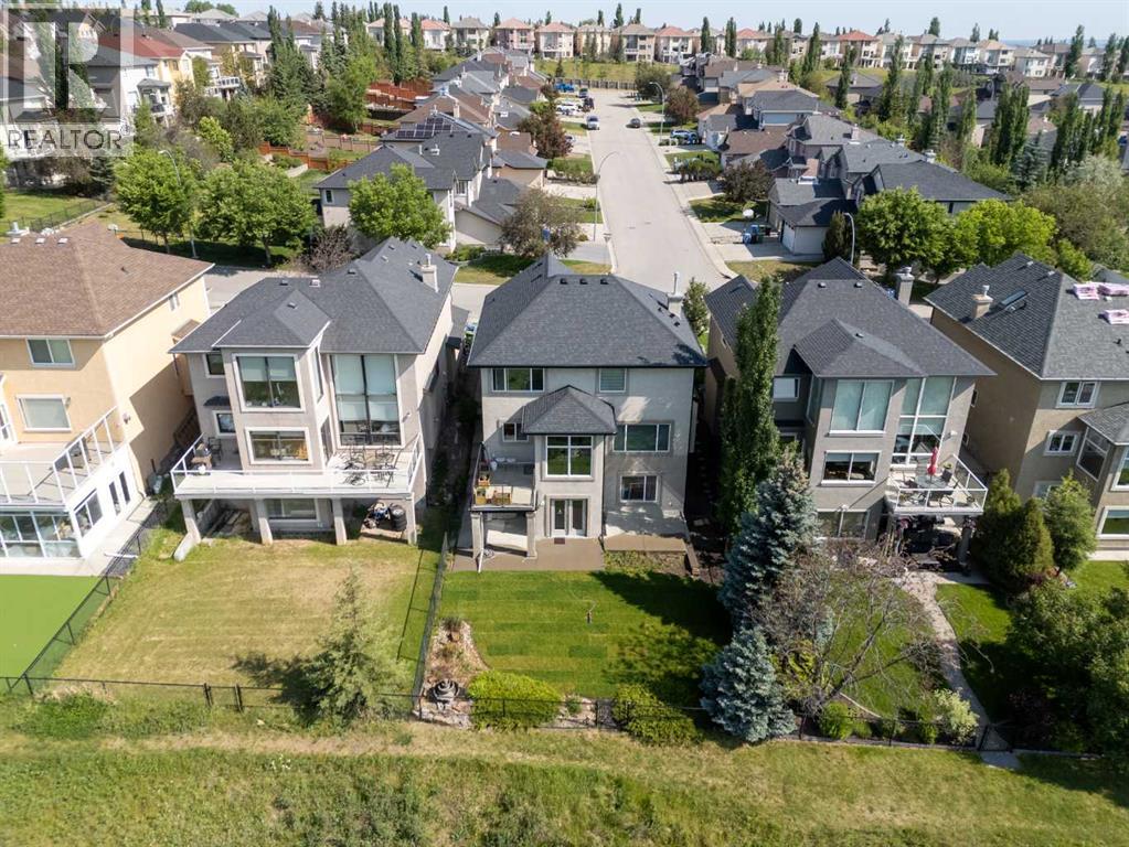 Single Family House for Sale in  Edgeridge Circle NW Edgemont Calgary 