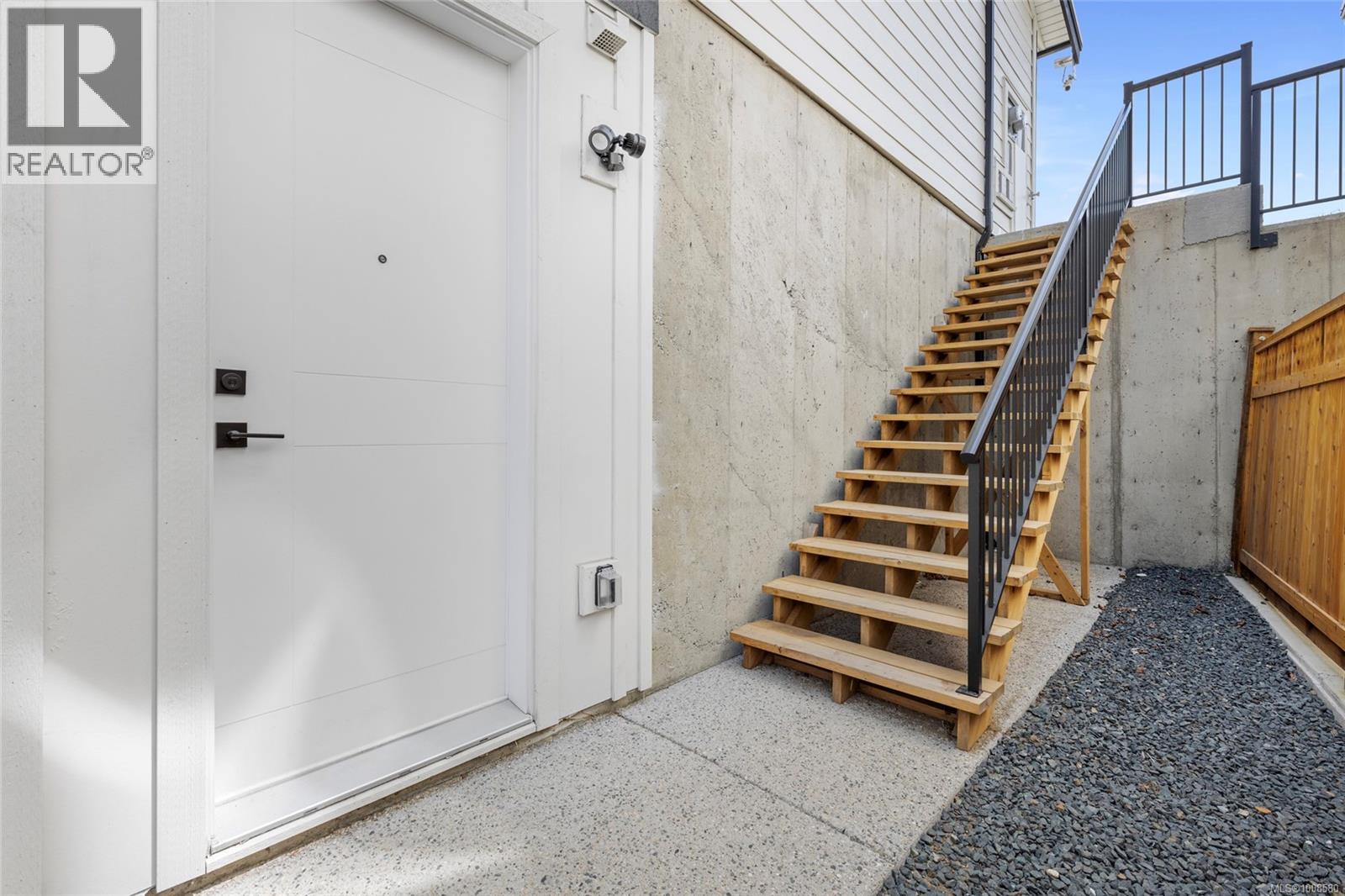  2339 Swallow Place, Langford