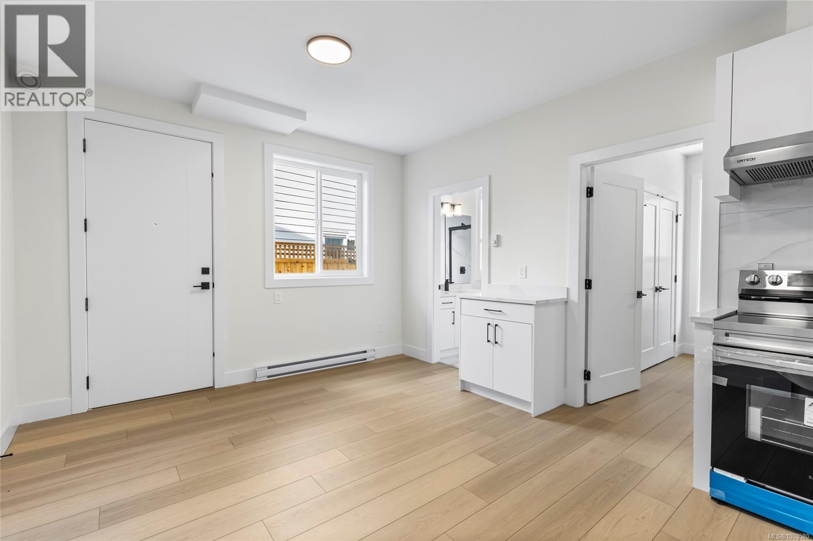  2339 Swallow Place, Langford
