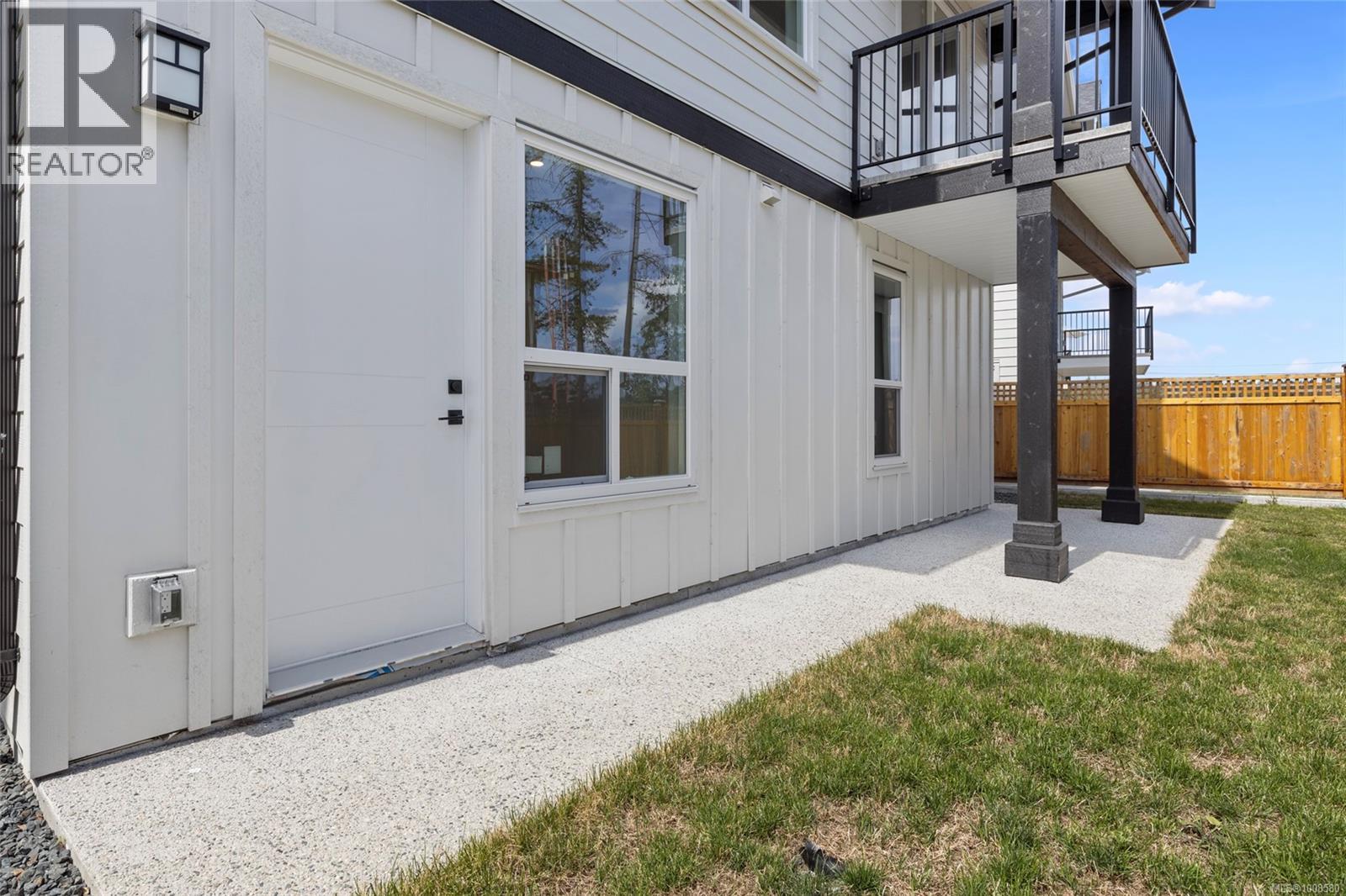  2339 Swallow Place, Langford