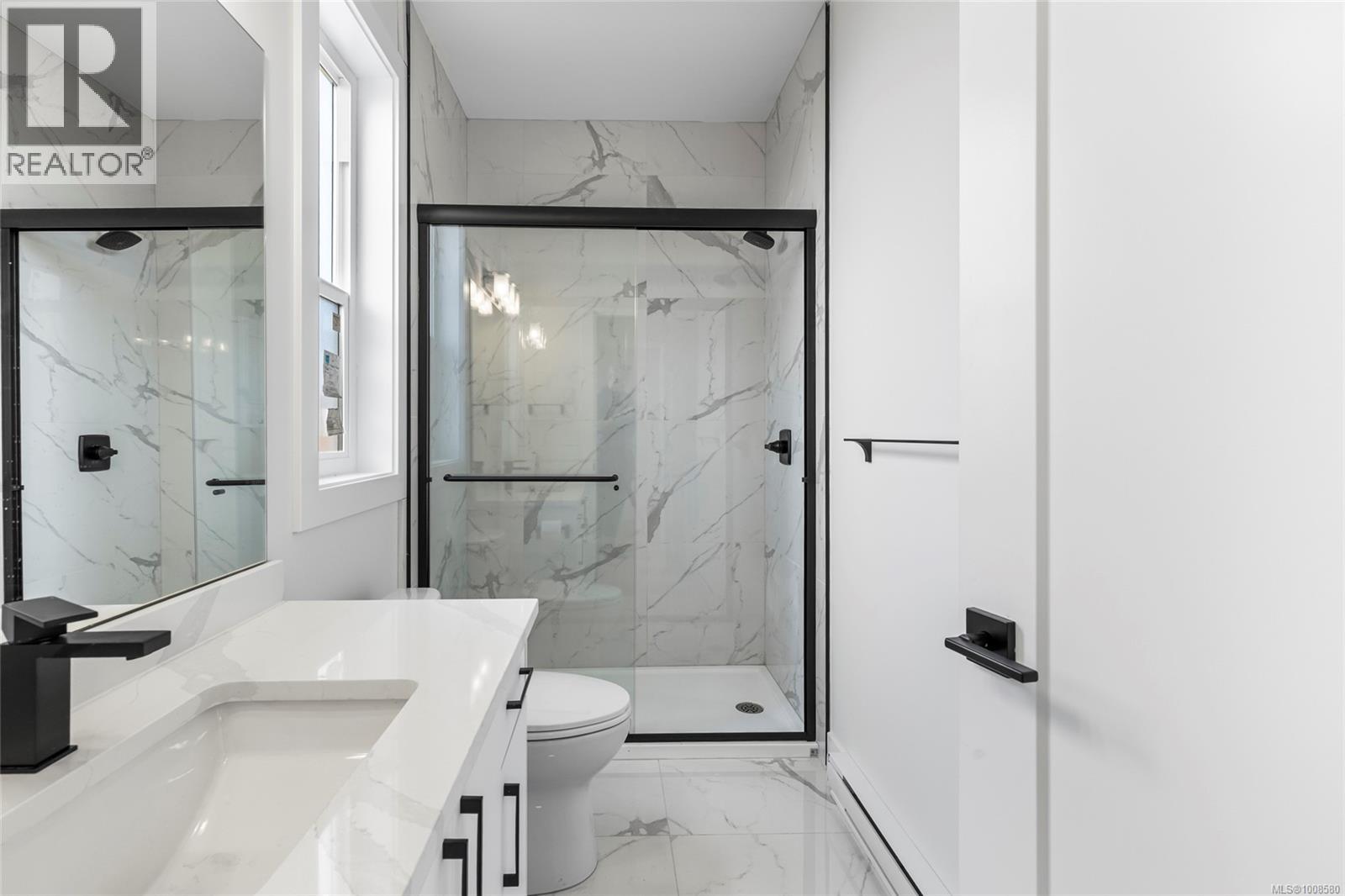  2339 Swallow Place, Langford