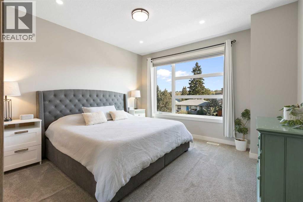 Single Family House for Sale in   Street NW Bowness Calgary 