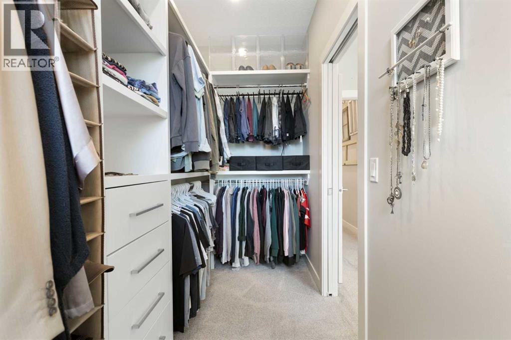 Single Family House for Sale in   Street NW Bowness Calgary 