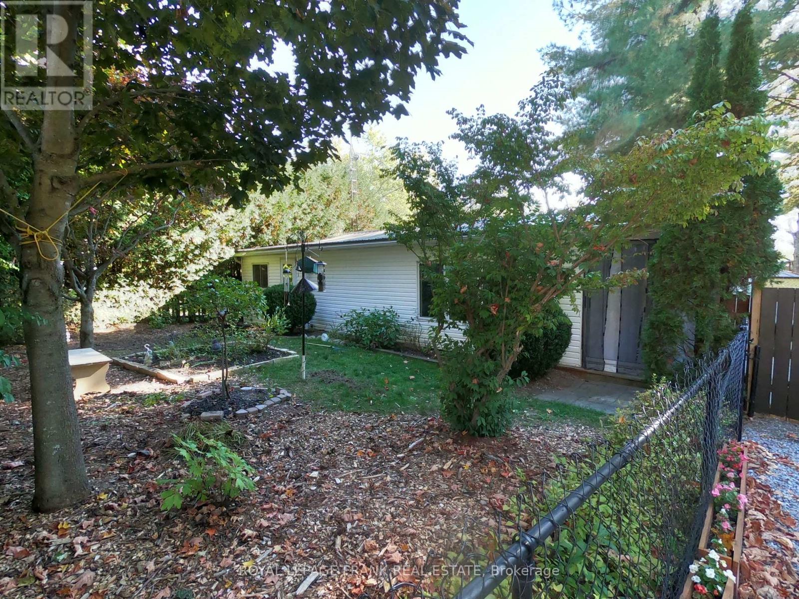 #245 248 PINNACLE HILL ROAD - 1