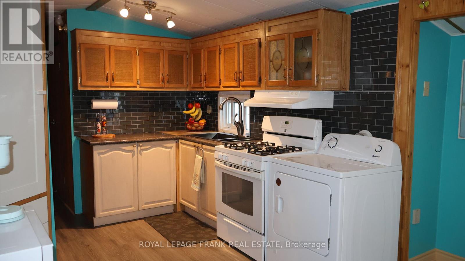 #245 248 PINNACLE HILL ROAD - 12