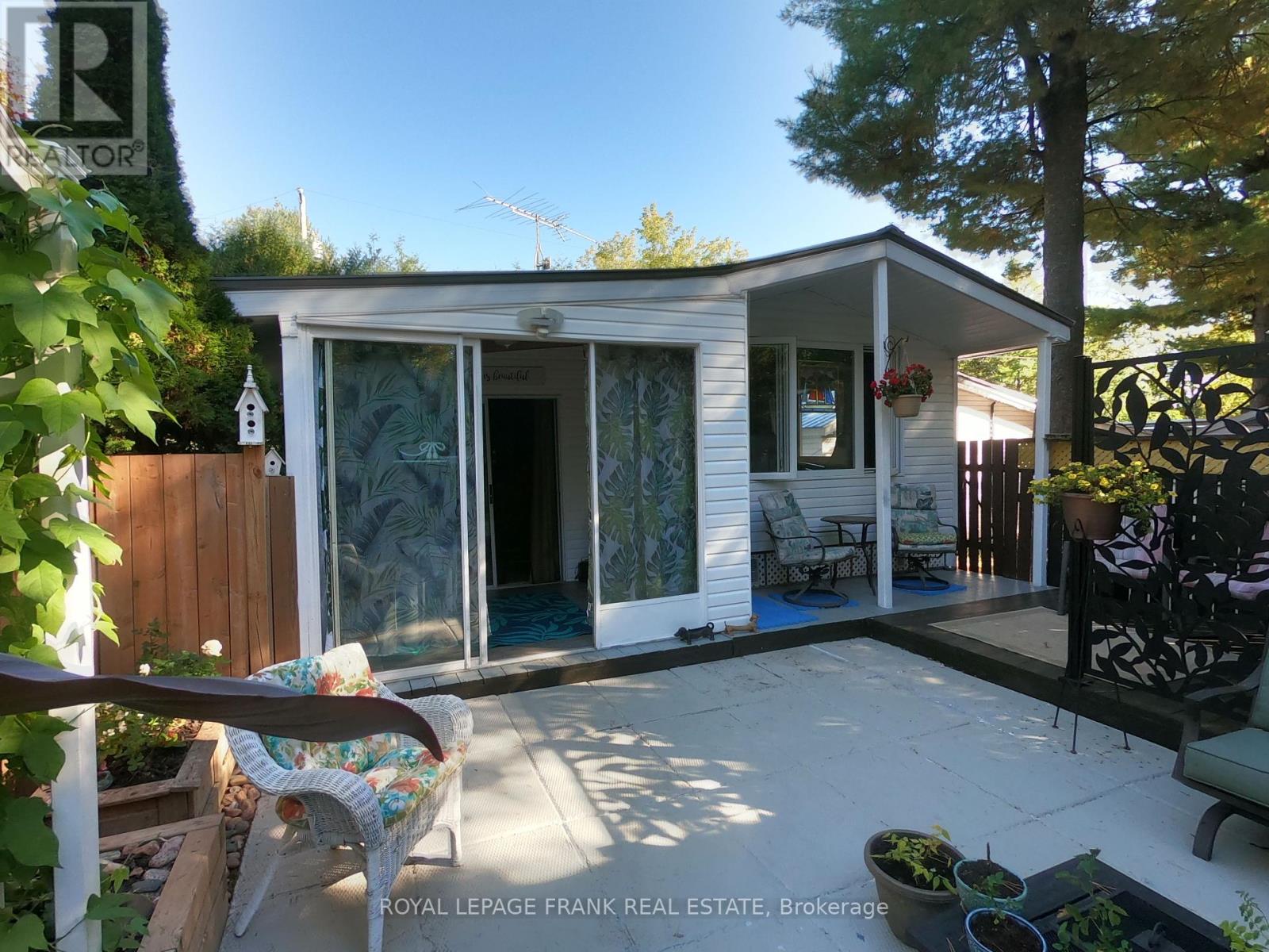 #245 248 PINNACLE HILL ROAD - 23