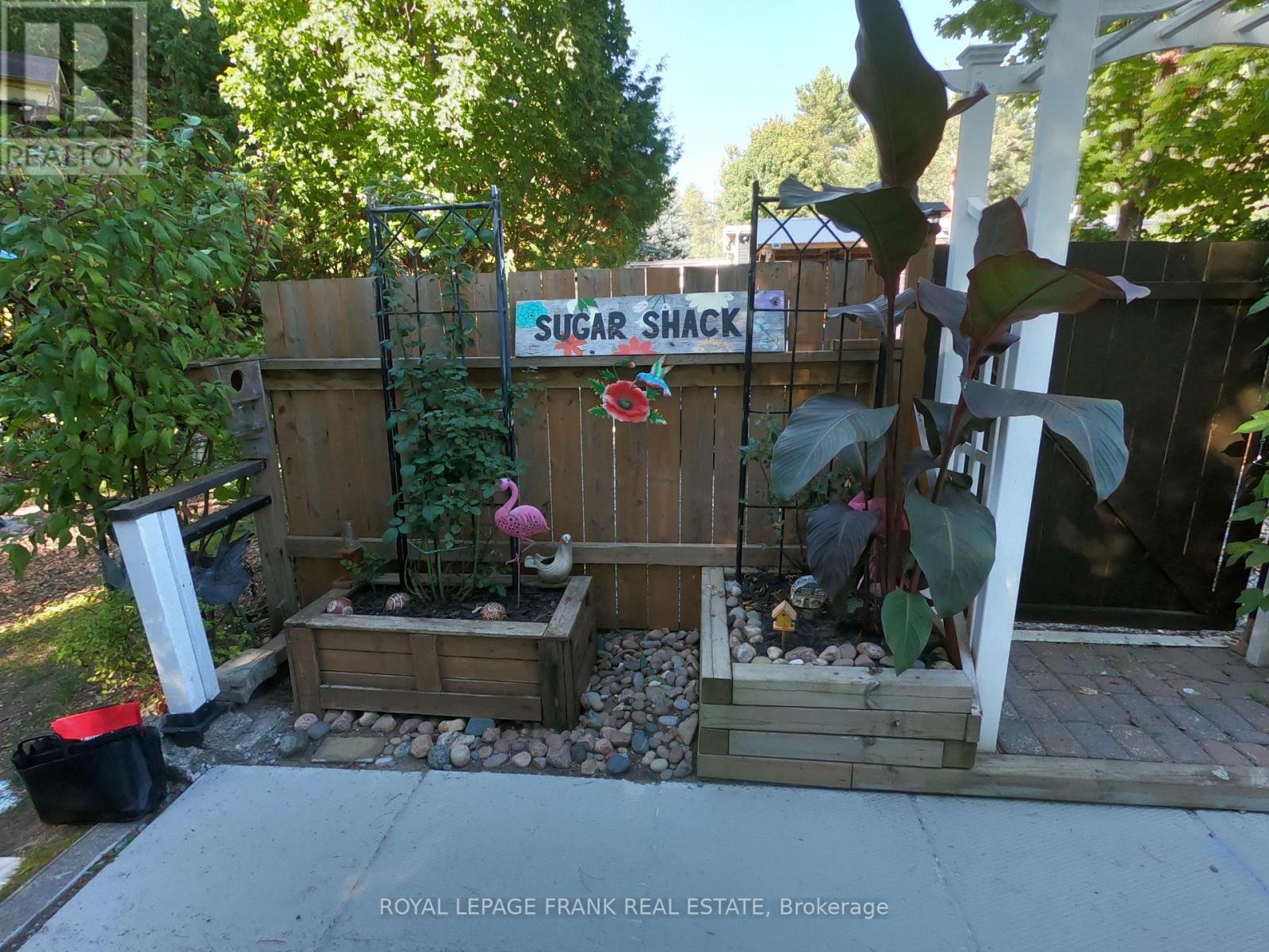 #245 248 PINNACLE HILL ROAD - 27