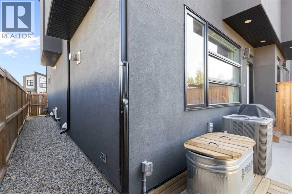 Single Family House for Sale in   Street NW Bowness Calgary 