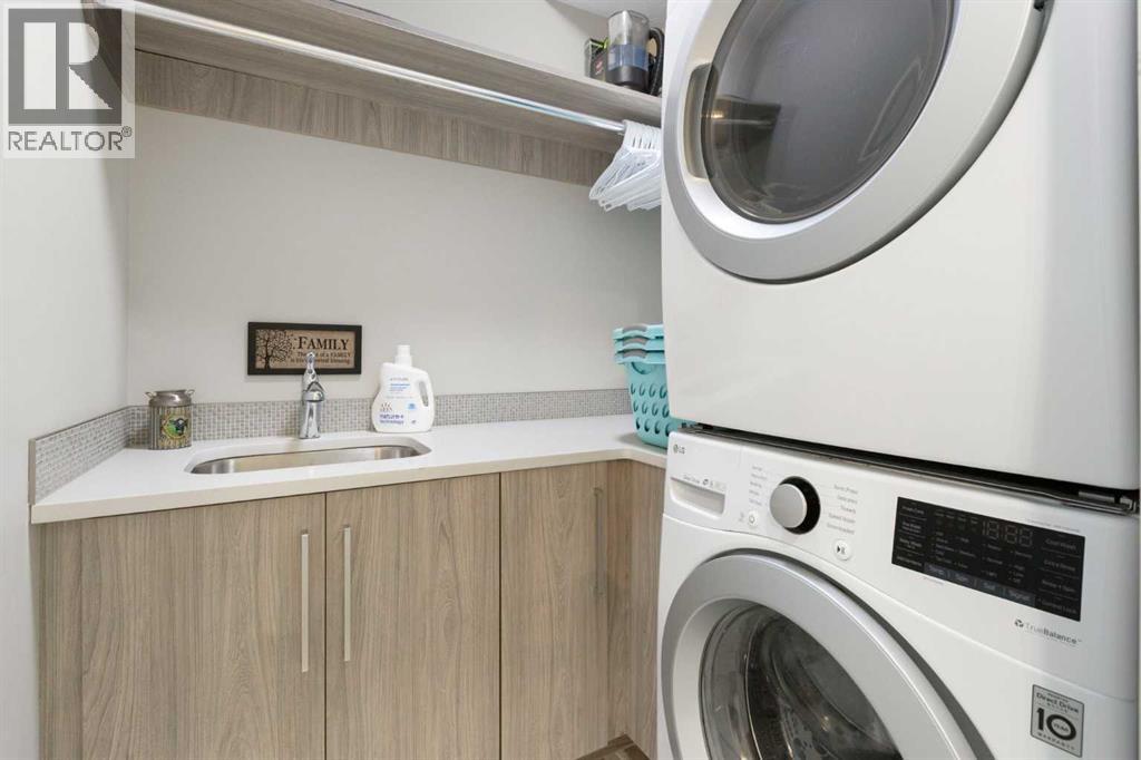 Single Family House for Sale in   Street NW Bowness Calgary 