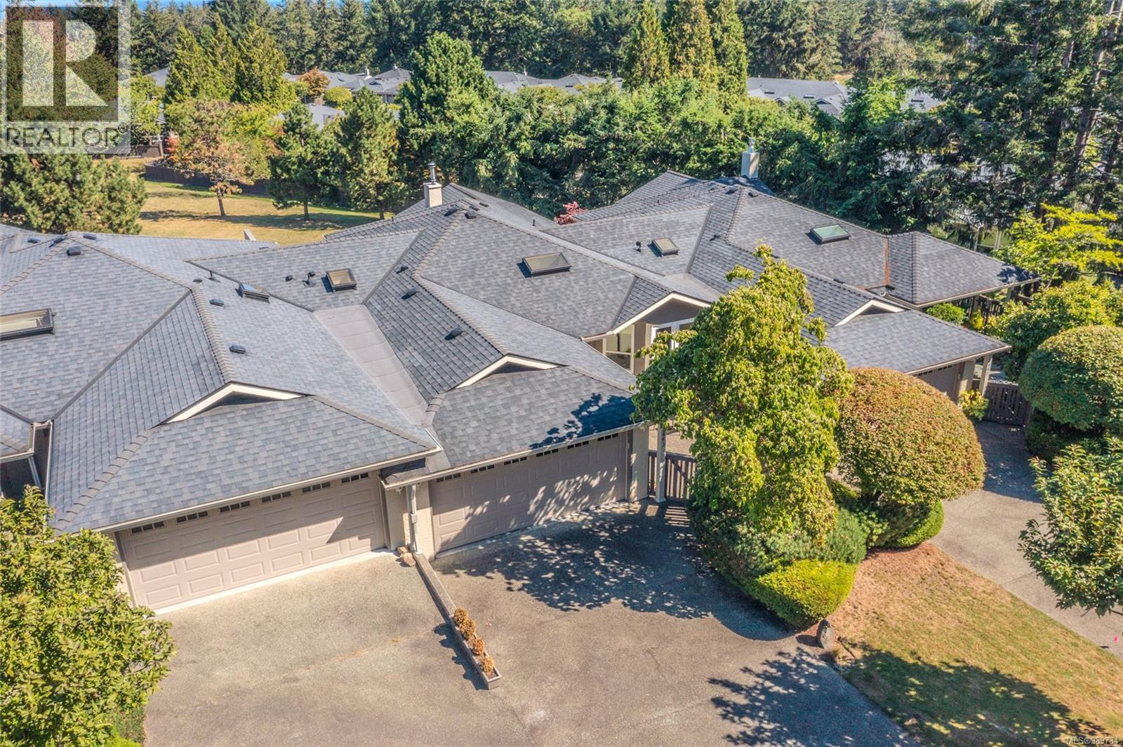 2663 Andover Rd, Nanoose Bay