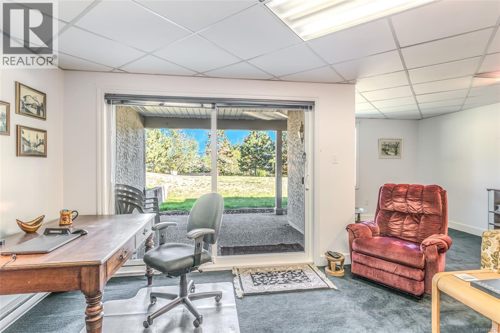 2663 Andover Rd, Nanoose Bay