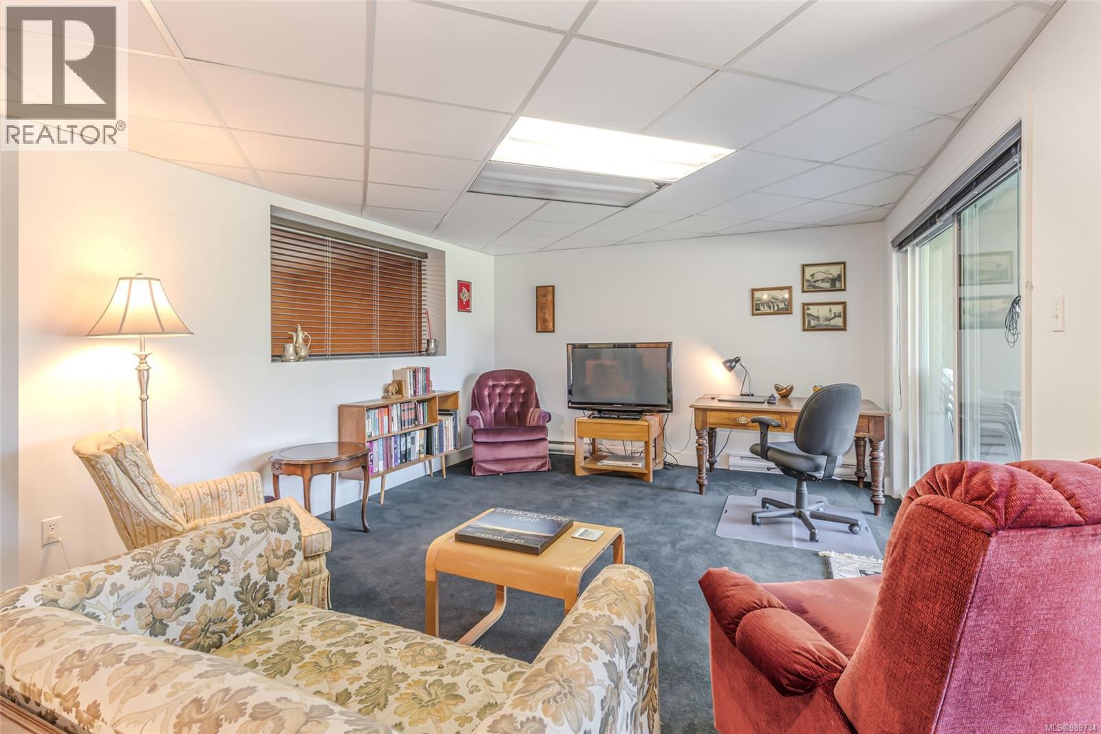 2663 Andover Rd, Nanoose Bay