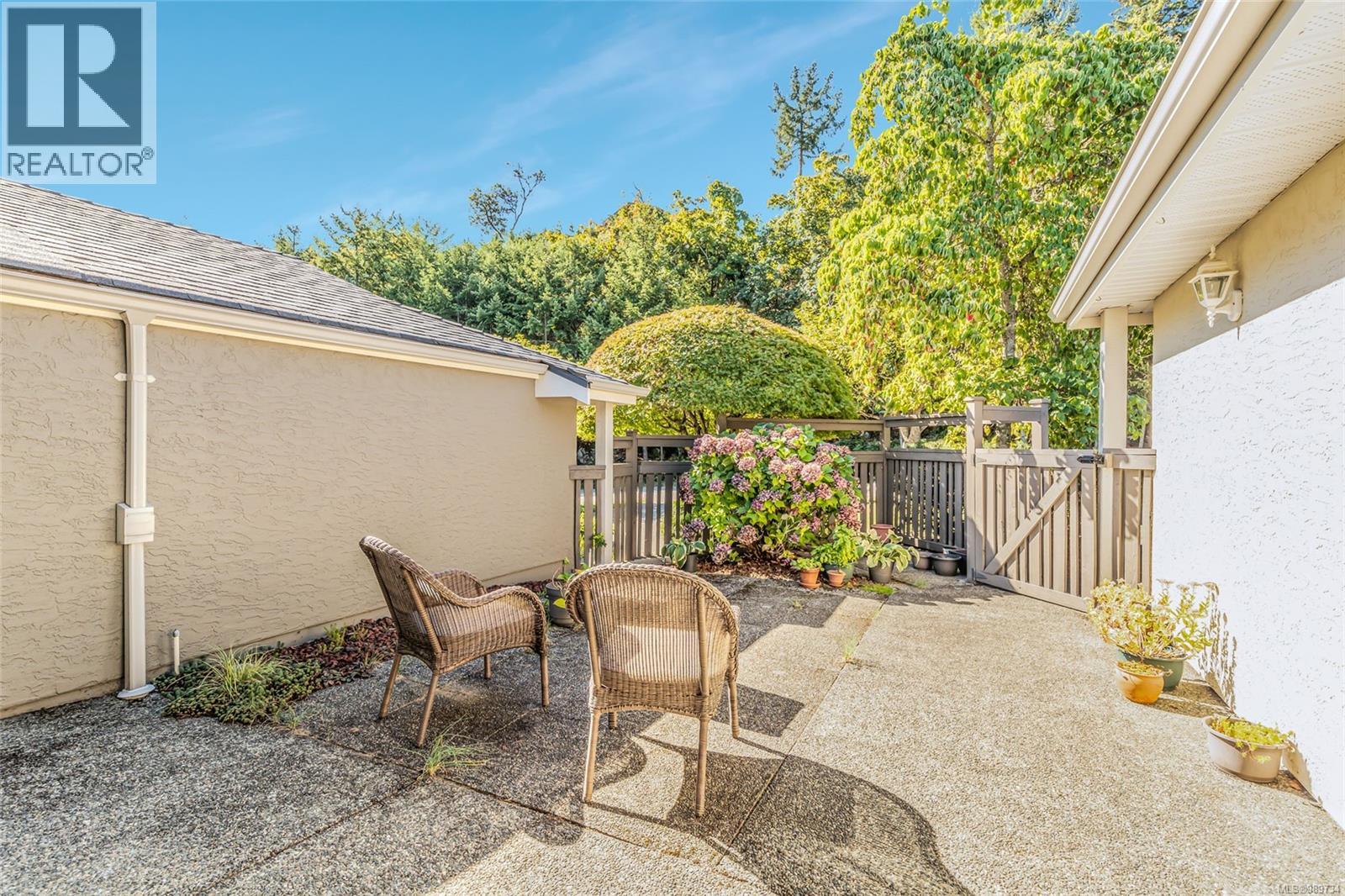 2663 Andover Rd, Nanoose Bay