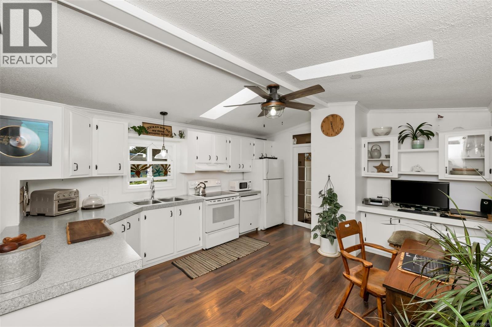 222 2779 Stautw Rd, Central Saanich
