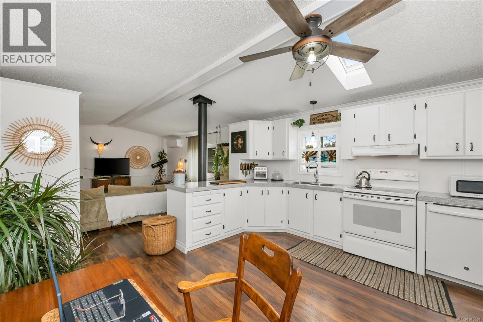 222 2779 Stautw Rd, Central Saanich