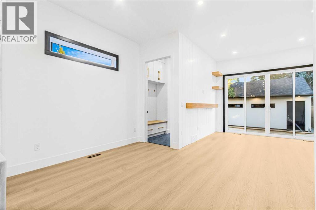 Single Family House for Sale in   Avenue SW Windsor Park Calgary 