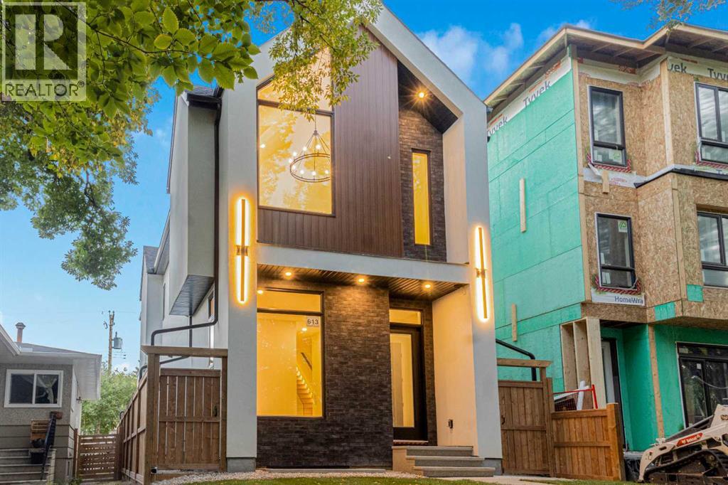 Single Family House for Sale in   Avenue SW Windsor Park Calgary 