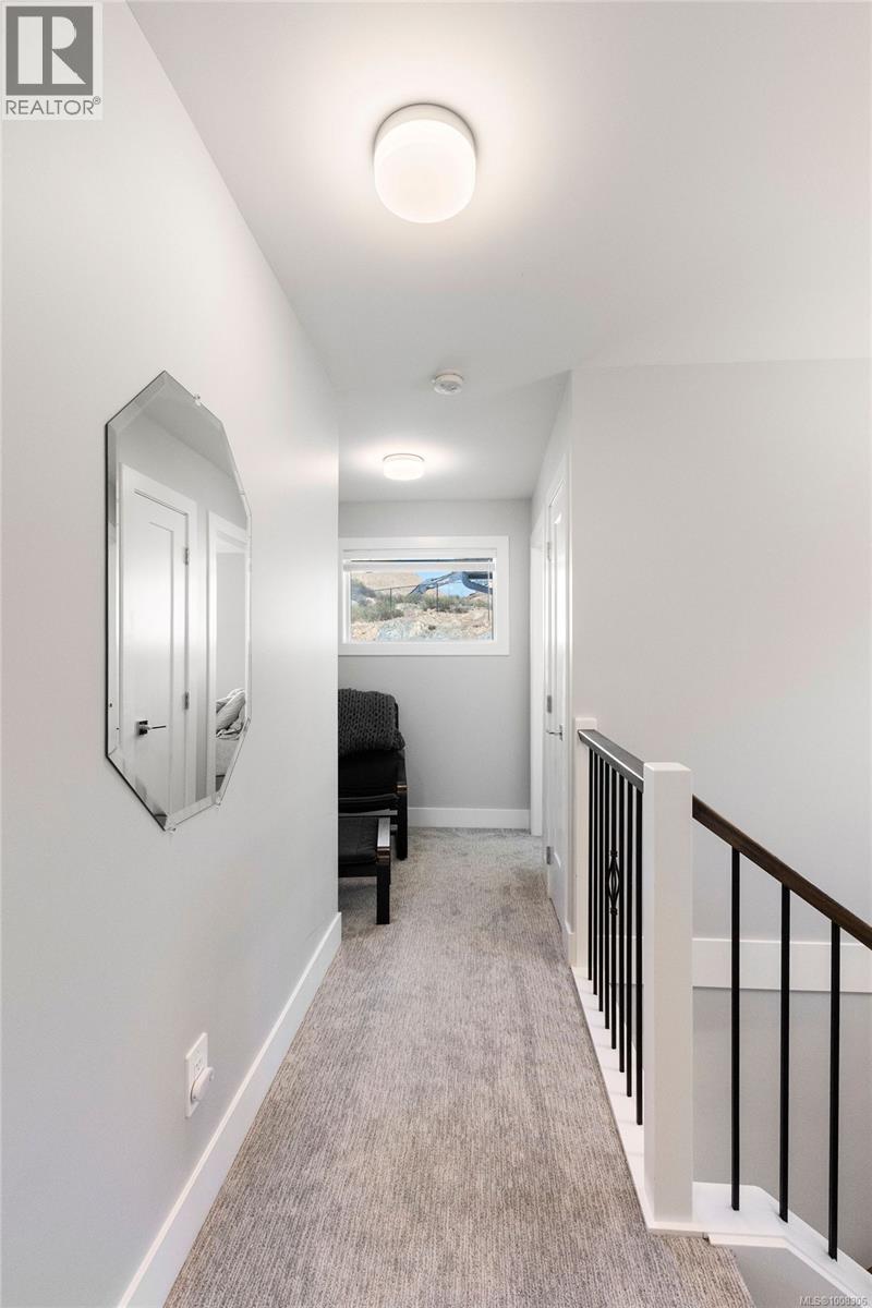  2911 Constellation Avenue, Langford