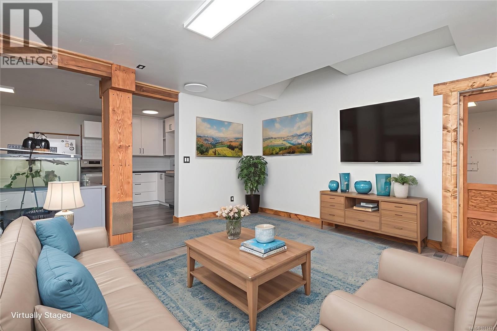  3995 Arlene Place, Saanich