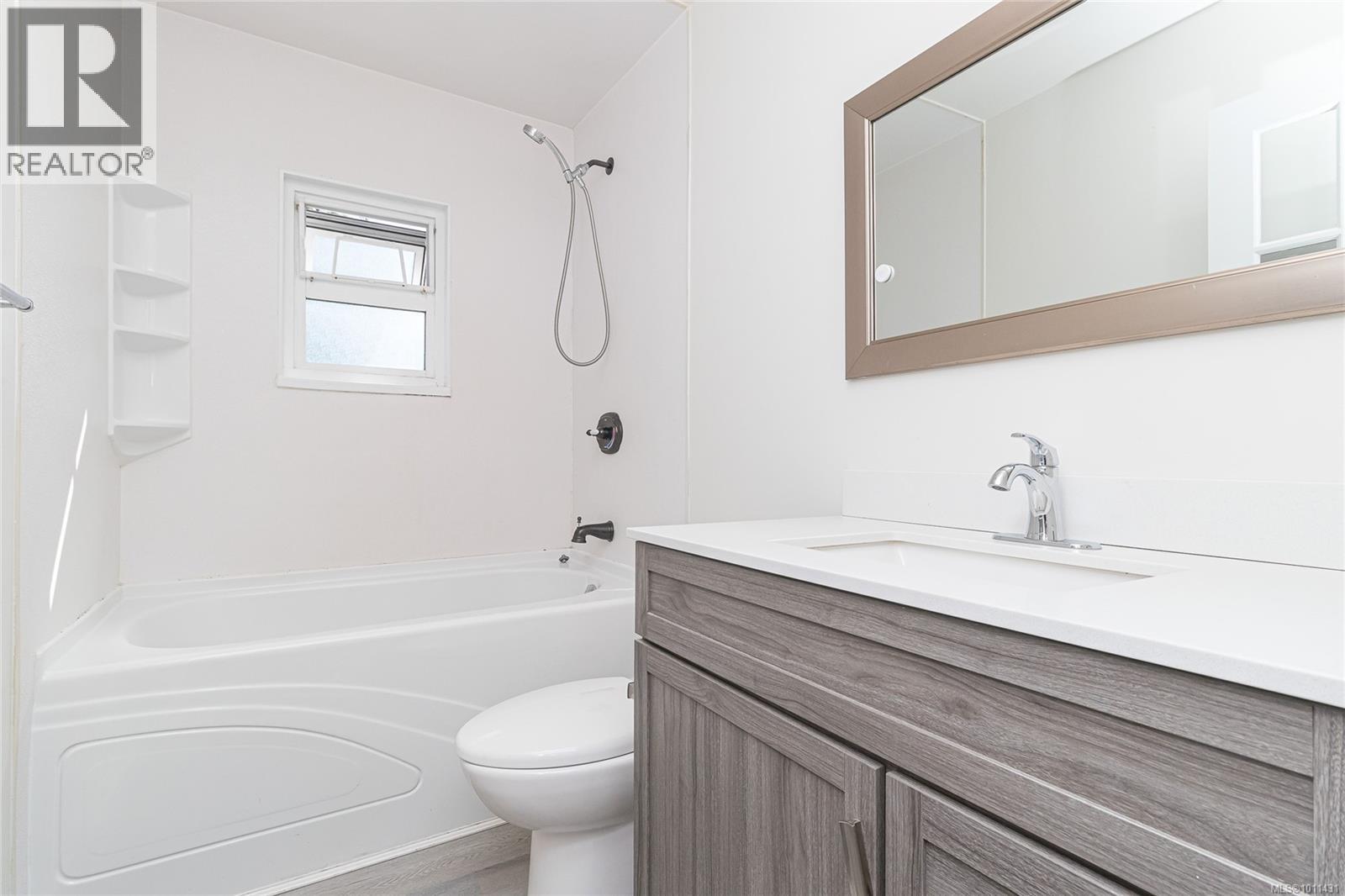  3995 Arlene Place, Saanich