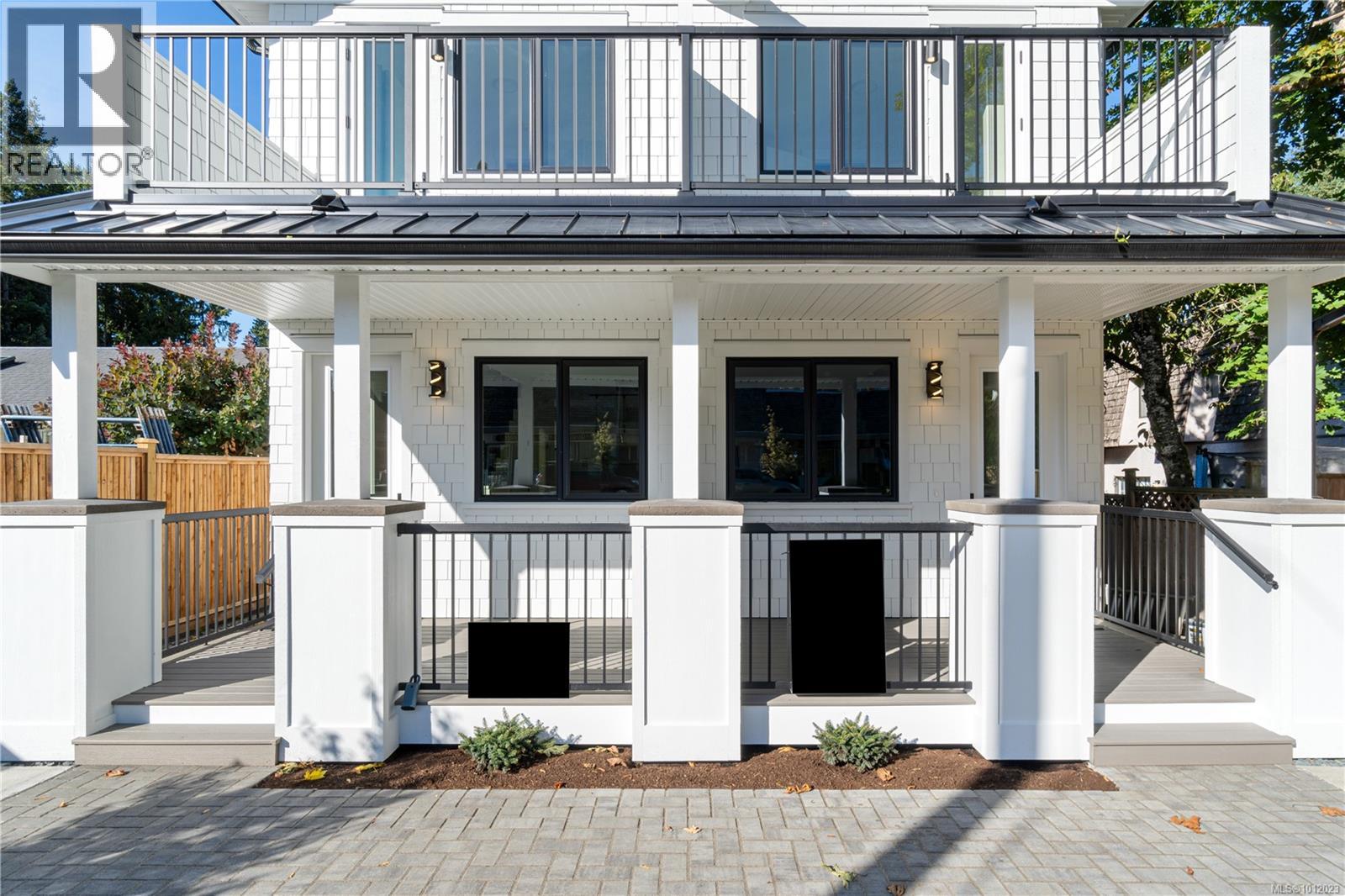 B 149 First Ave W, Qualicum Beach