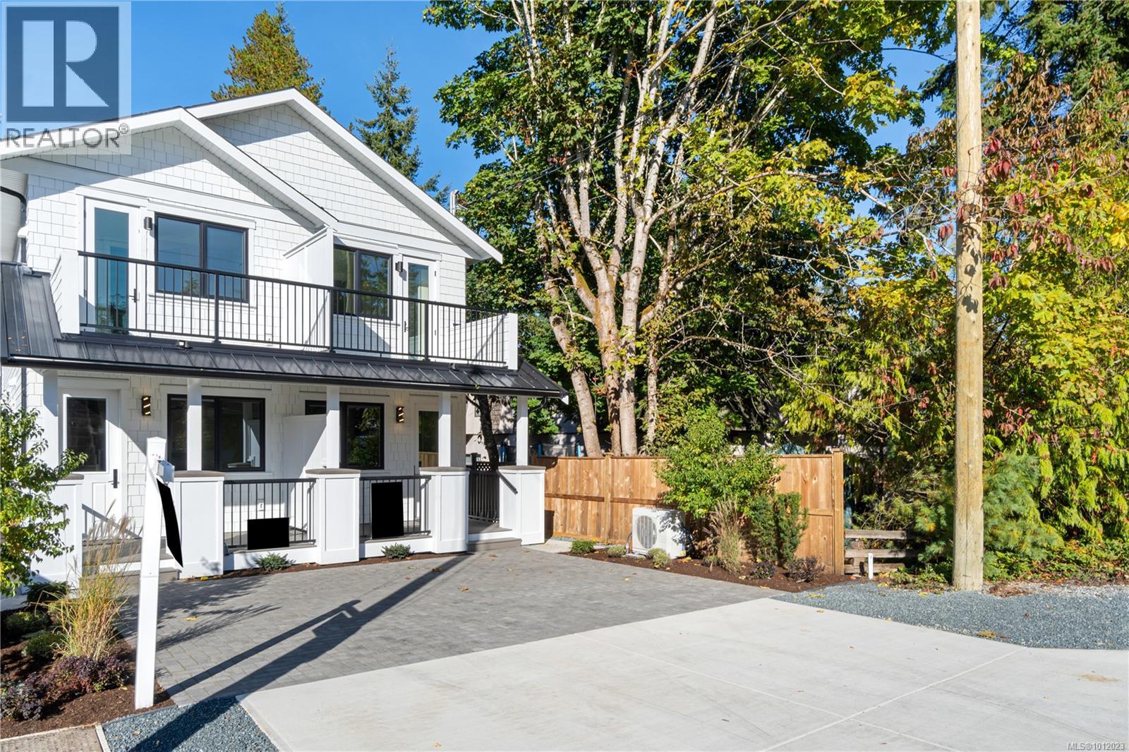 B 149 First Ave W, Qualicum Beach
