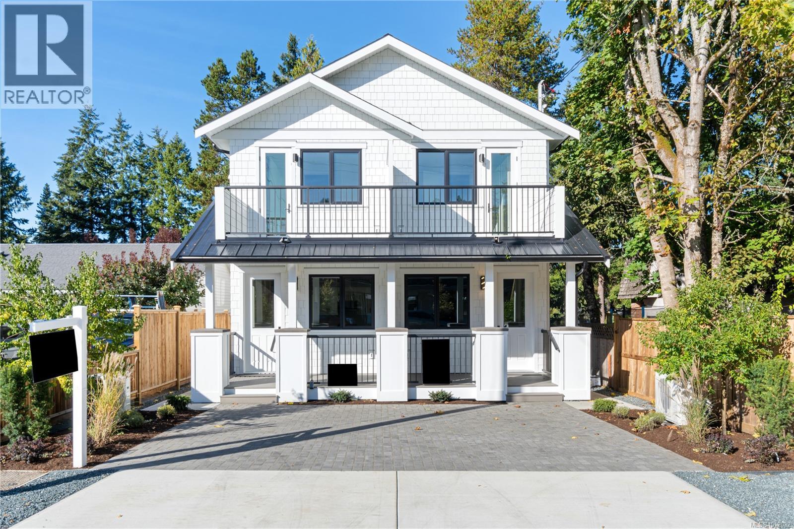 A 149 First Ave W, Qualicum Beach