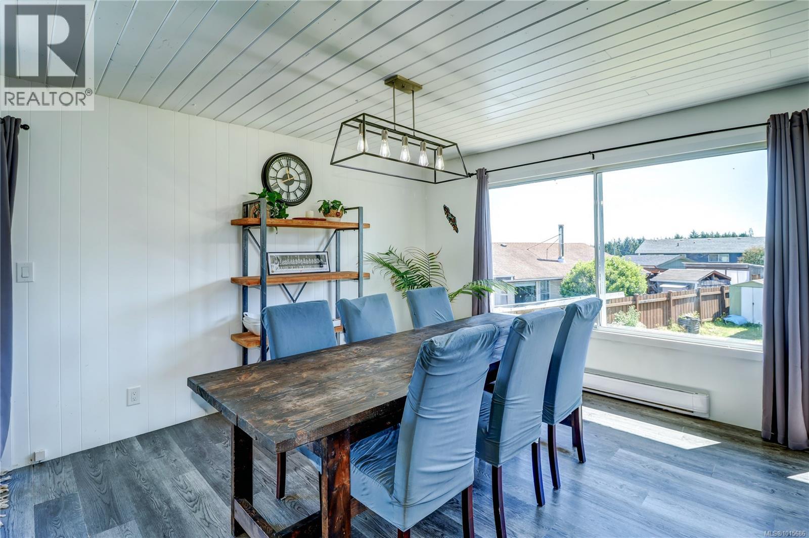 2530 Mountview Cres, Port McNeill