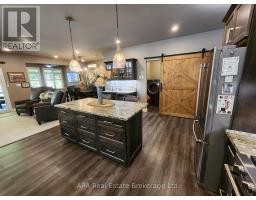 Bedroom 2 - 32 - 410 Ridge Road, Meaford, ON N4L0B2 Photo 6