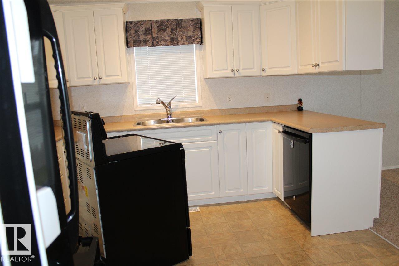 1133 Aspen DR, Leduc