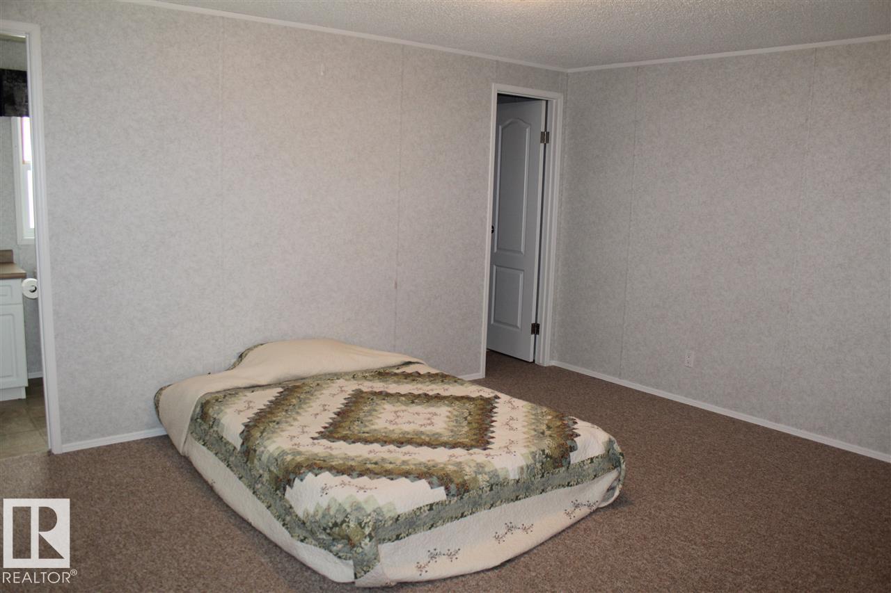 1133 Aspen DR, Leduc