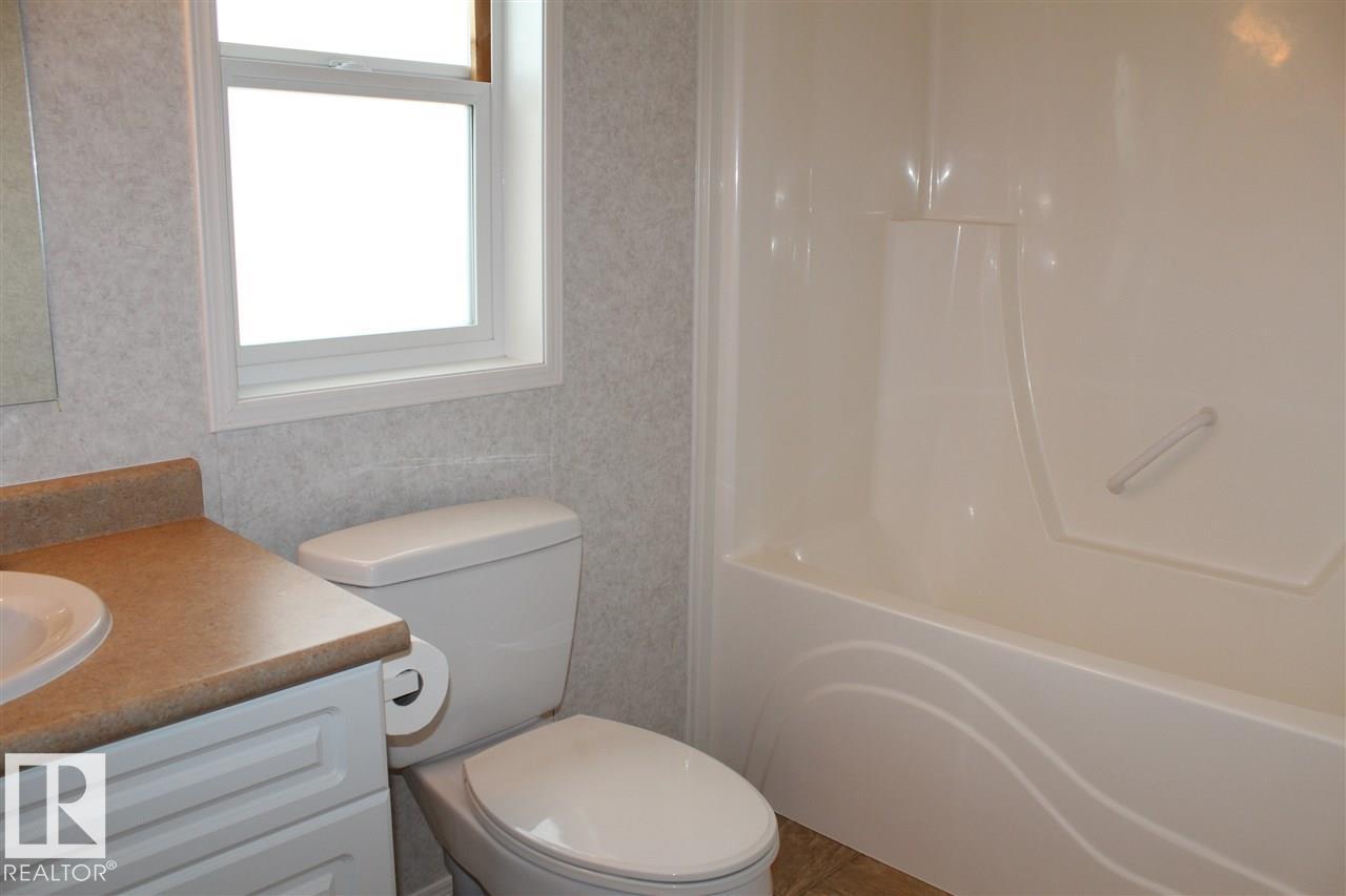 1133 Aspen DR, Leduc