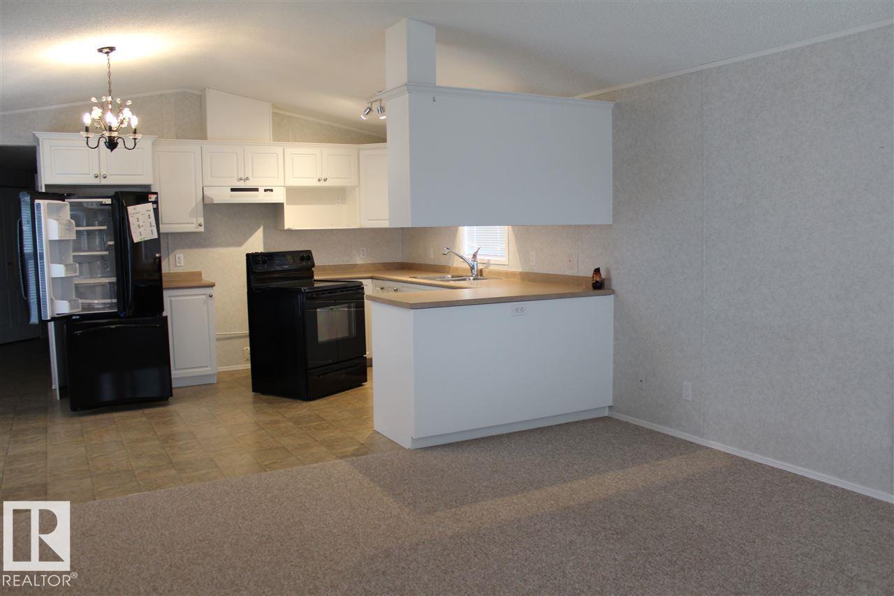 1133 Aspen DR, Leduc