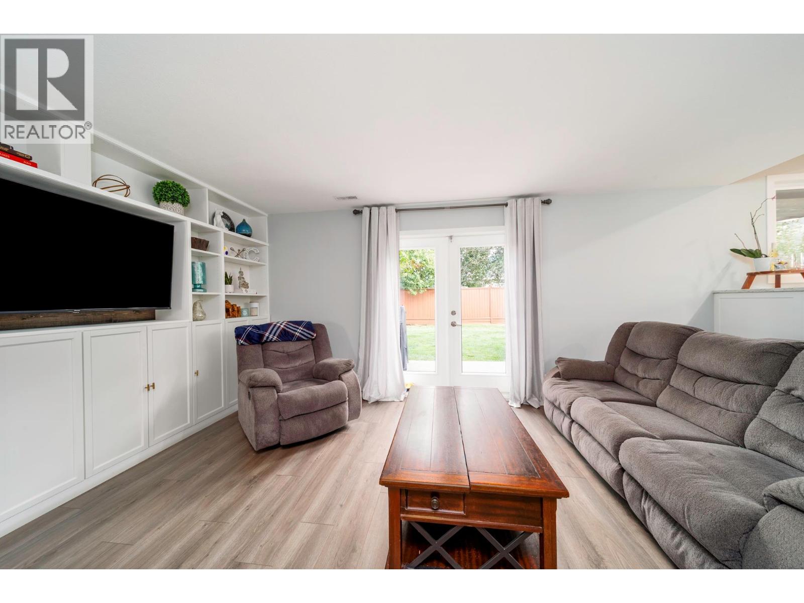  2614 Applegreen Court, West Kelowna