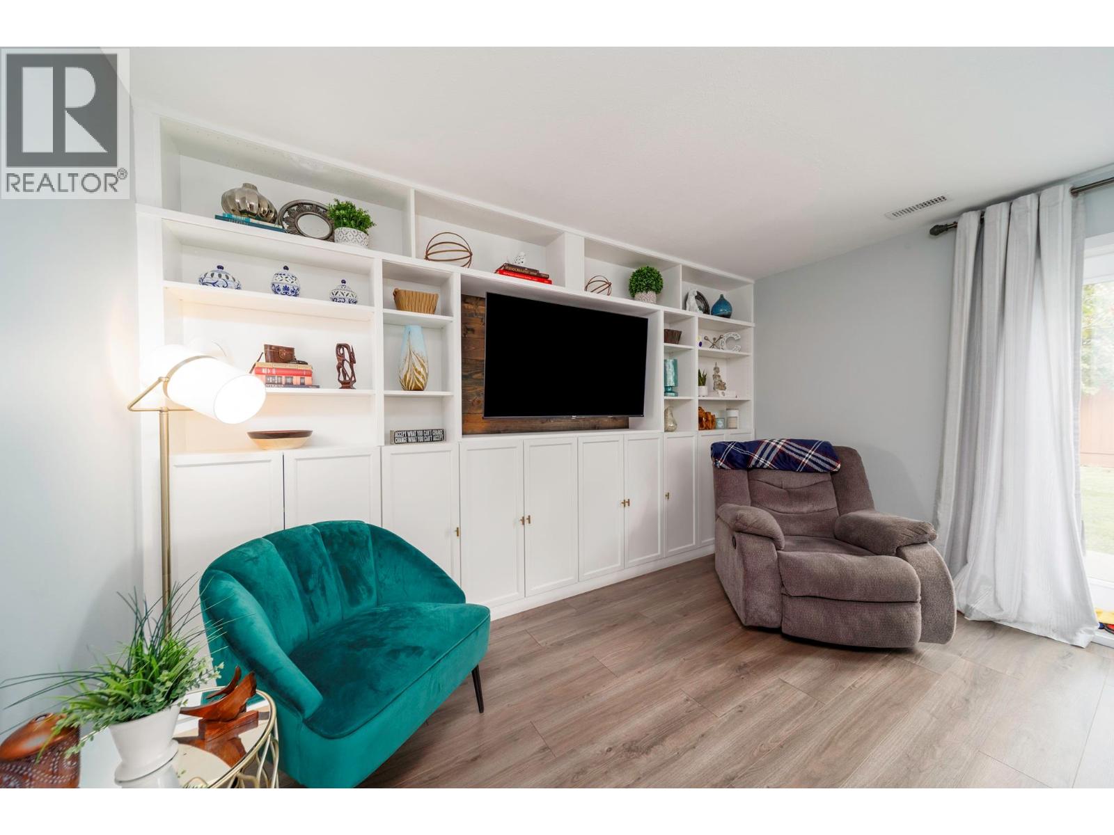  2614 Applegreen Court, West Kelowna