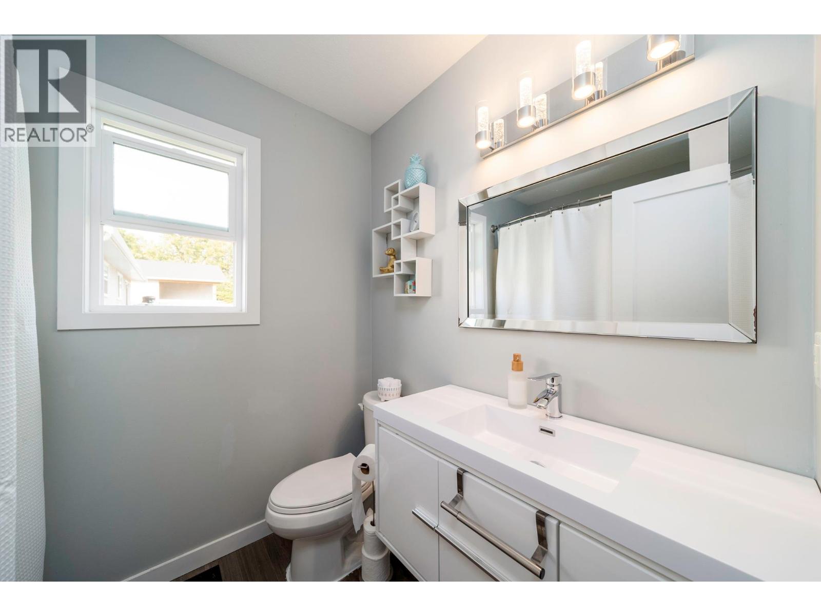  2614 Applegreen Court, West Kelowna