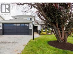 2614 Applegreen Court, West Kelowna