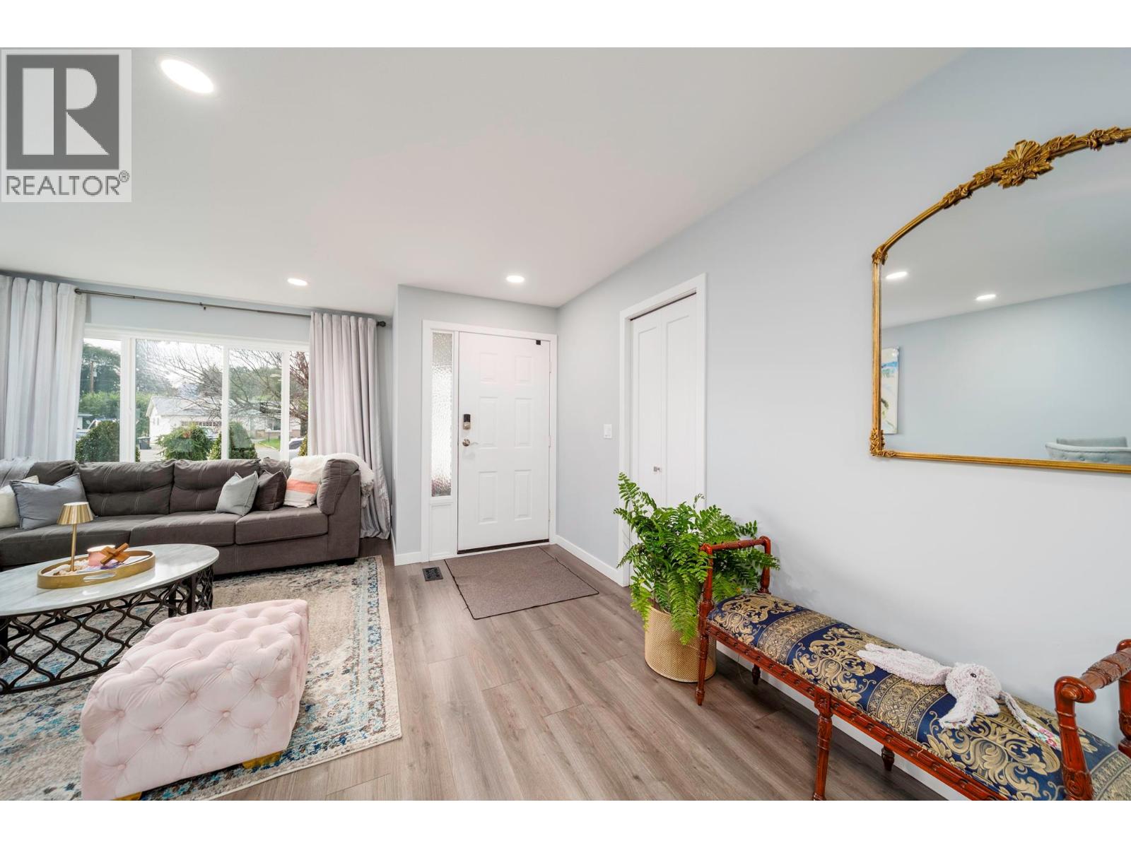  2614 Applegreen Court, West Kelowna