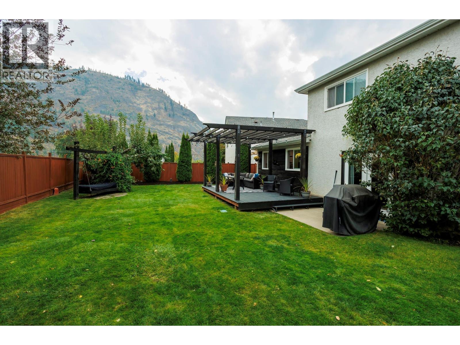  2614 Applegreen Court, West Kelowna