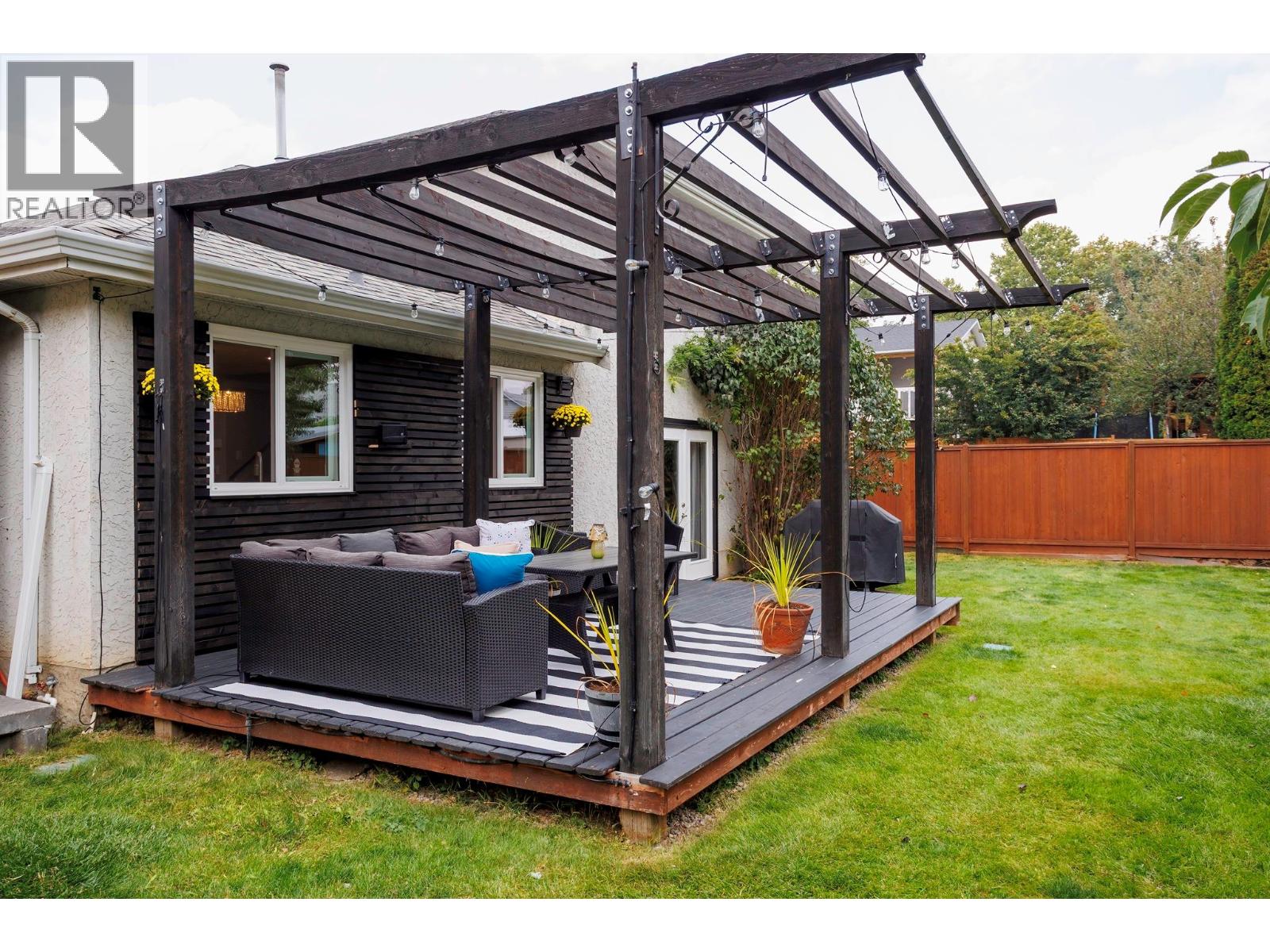  2614 Applegreen Court, West Kelowna