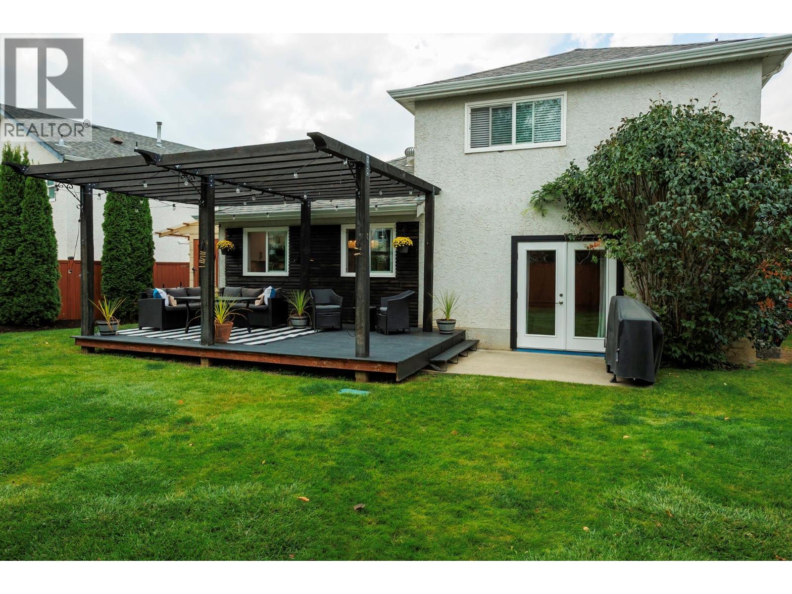  2614 Applegreen Court, West Kelowna