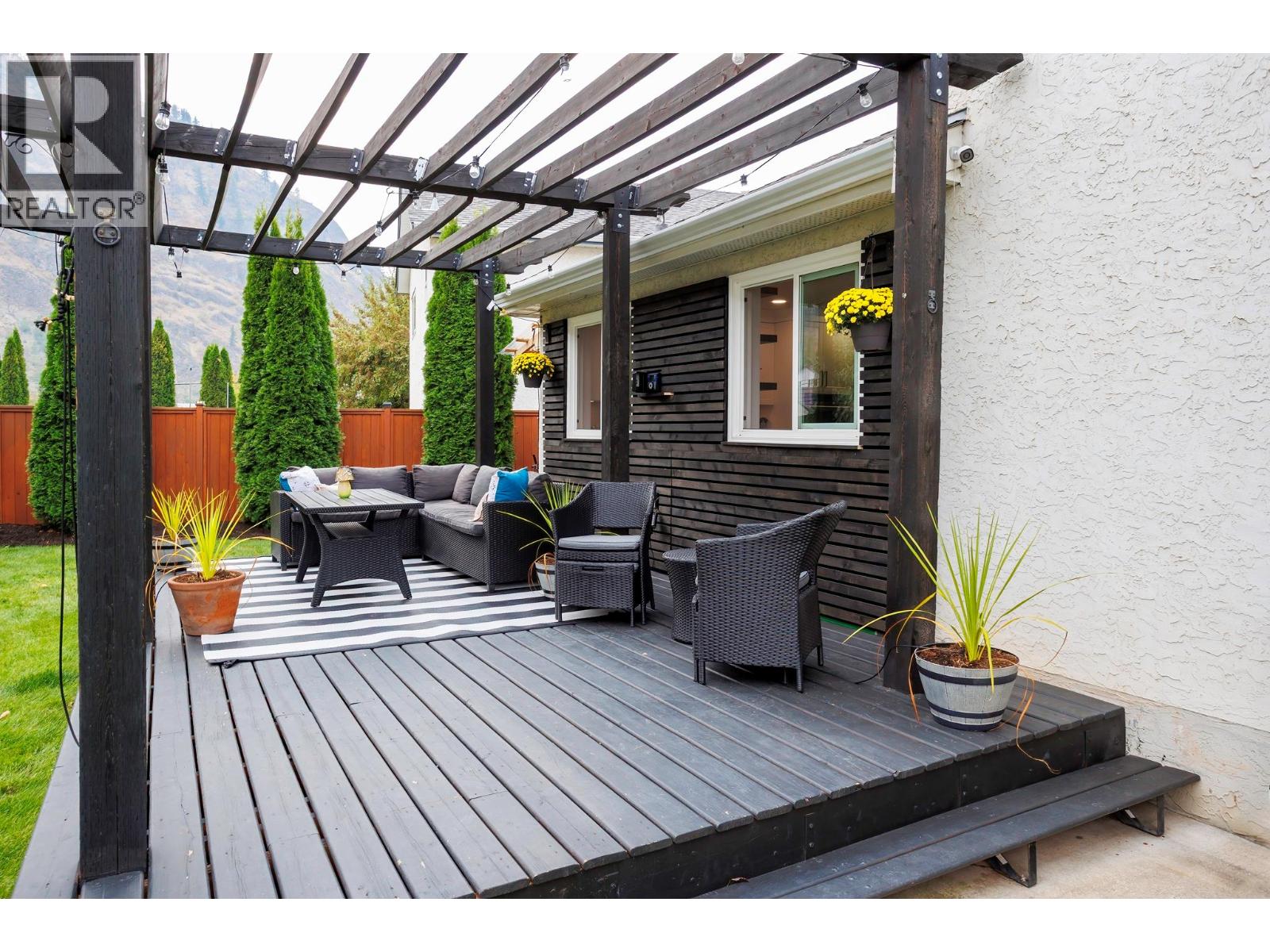  2614 Applegreen Court, West Kelowna