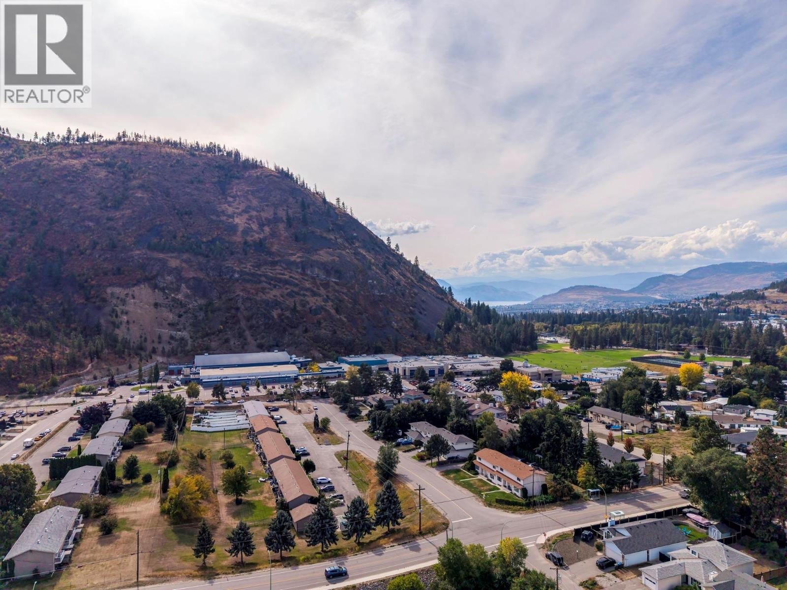 2614 Applegreen Court, West Kelowna