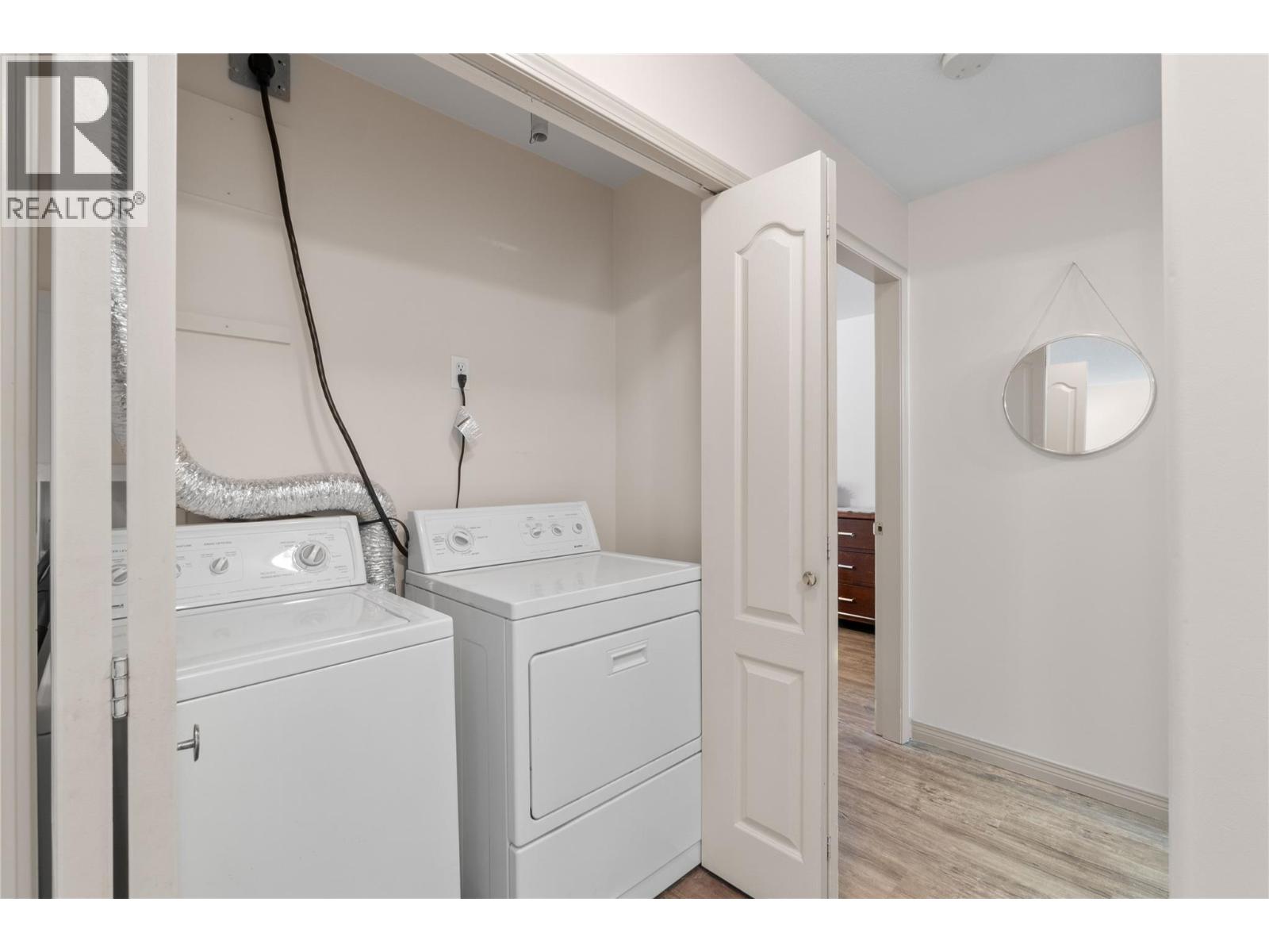1002 Riverside Avenue Unit# 221, Sicamous