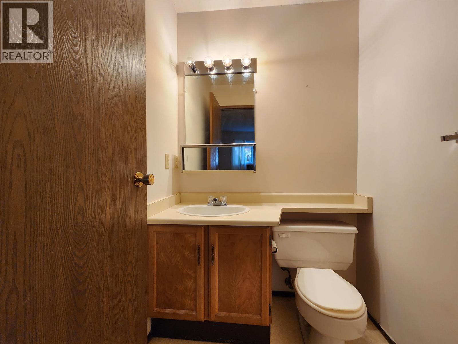 102 3033 S OSPIKA BOULEVARD, Prince George