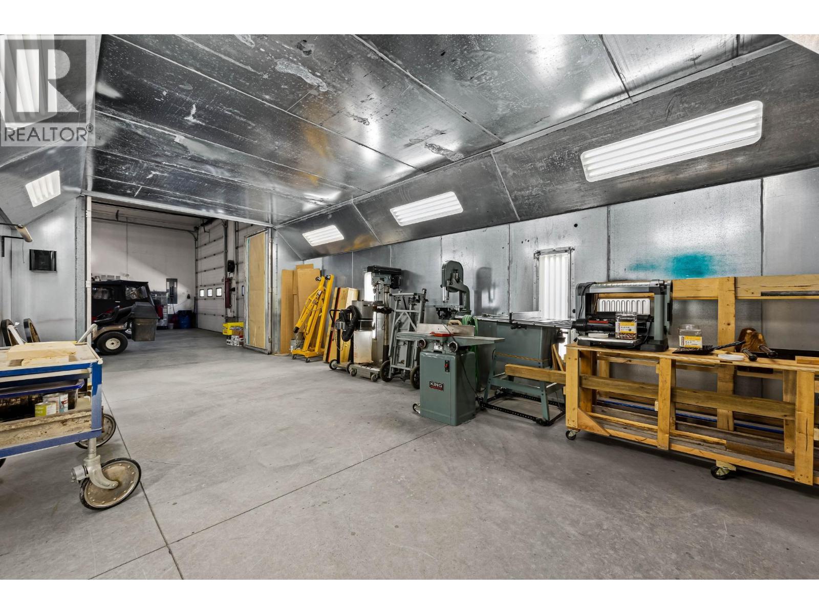 116 COLDWATER Road, Merritt